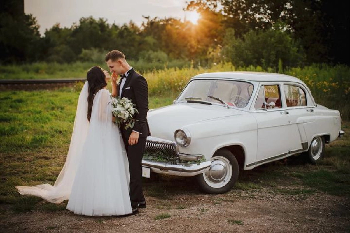 Auto do ślubu