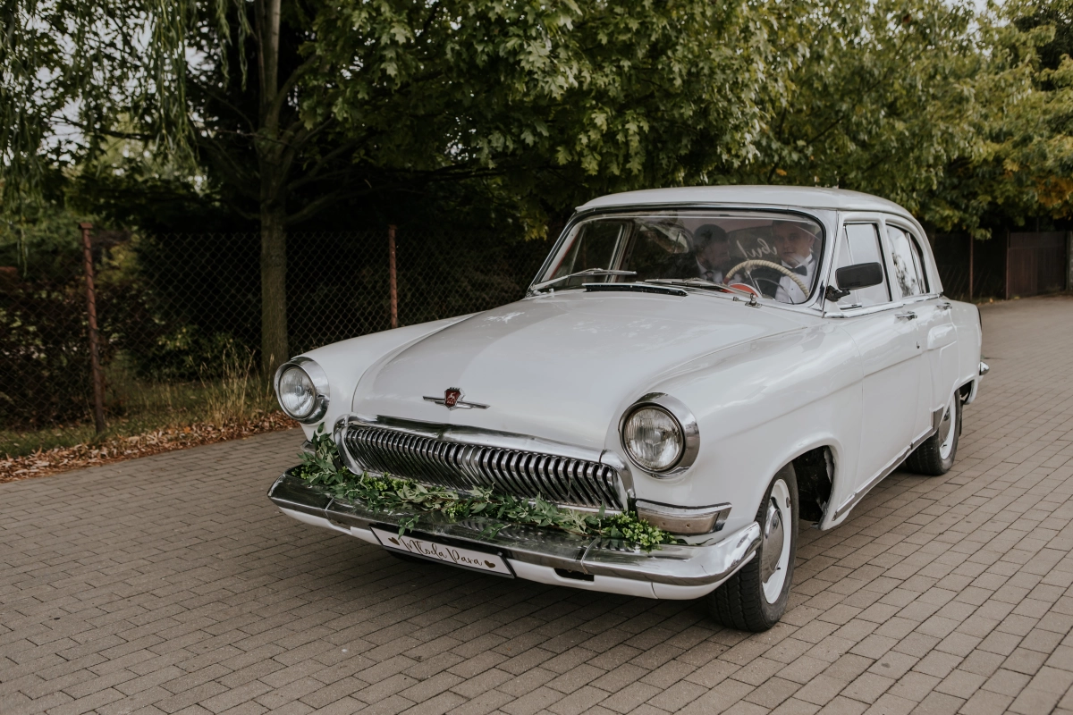 Wołga GAZ-21 z 1961r. — Auto do ślubu — Przasnysz