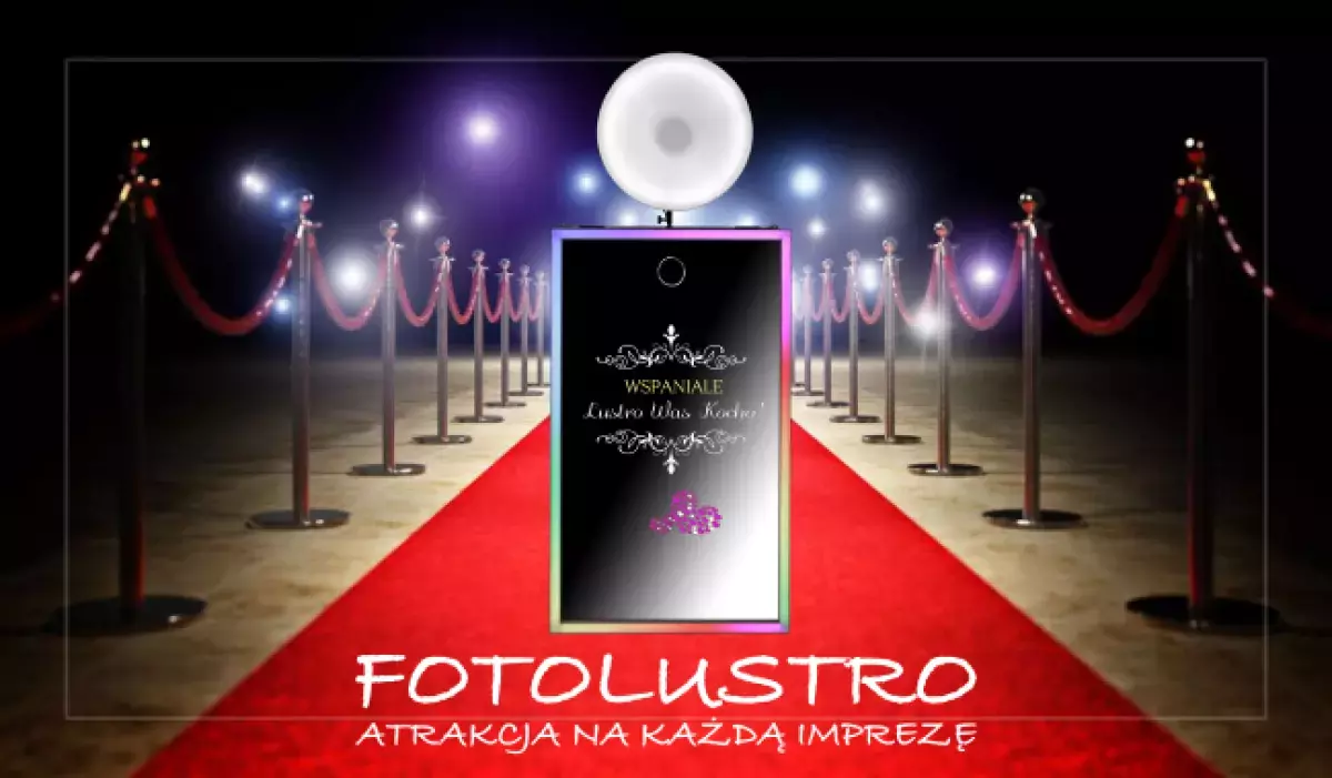 FOTOLUSTRO - Fotograf na Twój Ślub - Wlodarczuk.pl Selfie Mirror — Fotobudka na wesele — Kraśnik