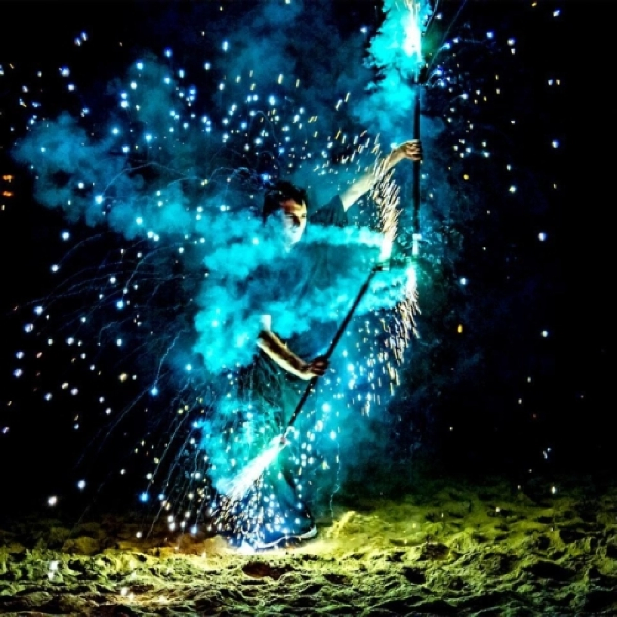 Widowiskowe pokazy fireshow