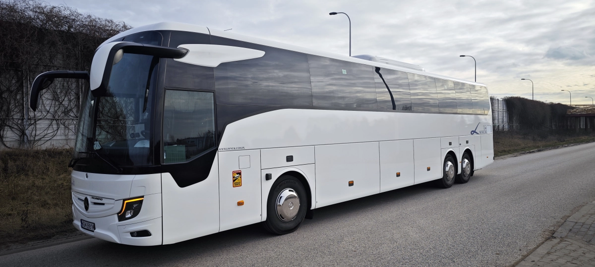 Wynajem autokarów i busów — Auto do ślubu — Opacz Mała