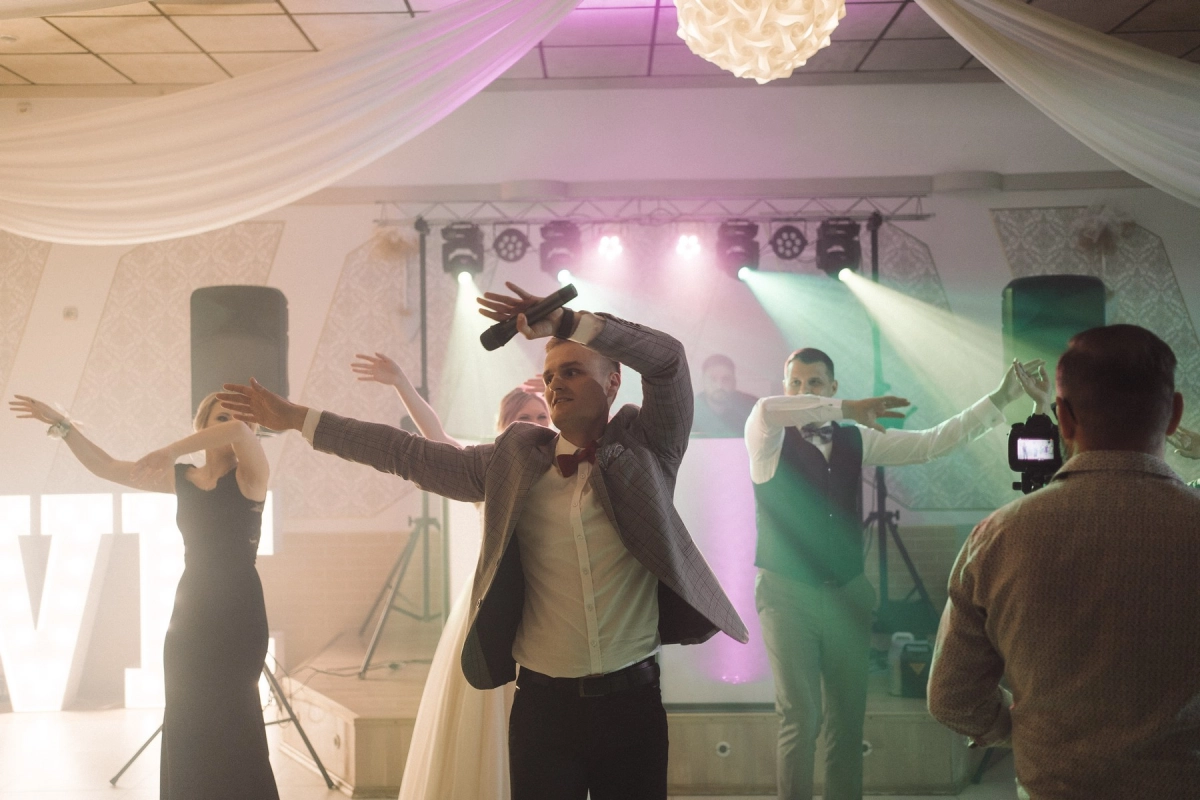 Event Provider - DJ-e & Wodzireje na Twoje wymarzone wesele! — DJ na wesele — Olsztyn