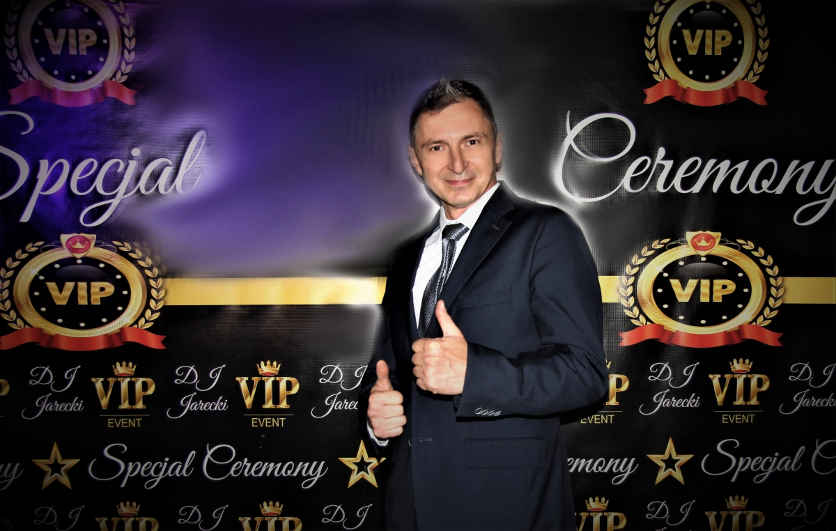 DJ Jarecki Konferansjer Animator Zabawy — DJ na wesele — Wałbrzych