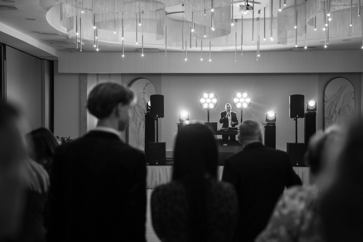DJ na imprezę okolicznościową: 18stka, 30stka, 40stka, 50stka, wesele, poprawiny, bal, event