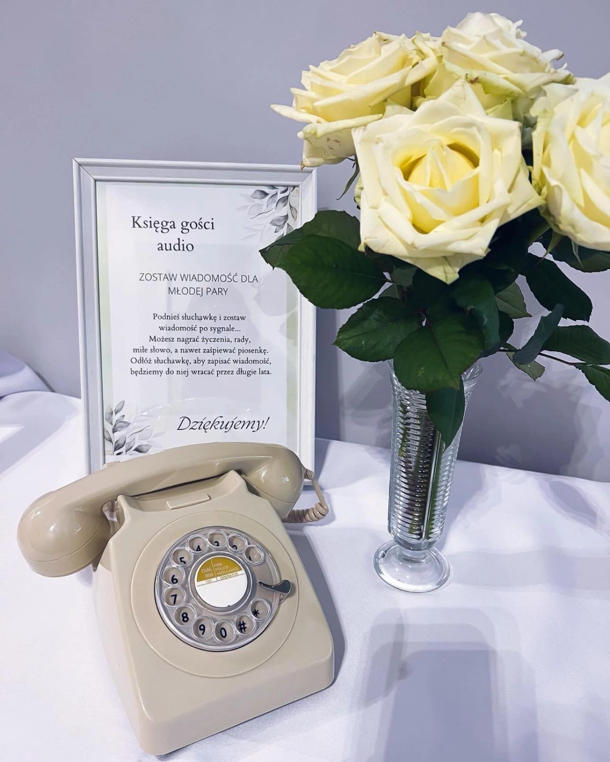 Weselny Telefon • Księga Gości Audio • Telefon Życzeń